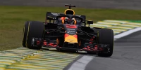 Foto zur News: Ärgerlich: Mexiko-Streckenposten brockt Ricciardo Gridstrafe ein