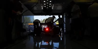 Foto zur News: Highlights des Tages: McLaren lässt den MCL34 brüllen