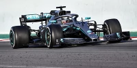 Foto zur News: Lewis Hamilton: Fahrverhalten trotz neuer Regeln kaum verändert