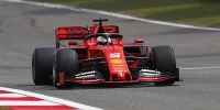 Foto zur News: "Einige Optionen" fürs Rennen: Vettel will Mercedes unter Druck setzen