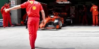 Foto zur News: Nach Quali: Vettel-Funkspruch wirft Fragezeichen auf