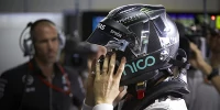 Foto zur News: Für Tausendstel: Rosberg wechselte Helm von Gelb auf Schwarz
