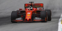 Foto zur News: Ferrari chancenlos: Vettel schwimmen im dritten Sektor die Felle davon