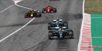 Foto zur News: Lademodus in der heißesten Phase: So spielt Mercedes mit den Gegnern