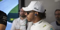 Foto zur News: Hamilton nach Crash: "Wie beim Schulleiter im Büro ..."