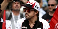 Foto zur News: Formel-1-Live-Ticker: Alonso gewinnt Le Mans mit ungutem Gefühl