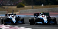 Foto zur News: Was im TV nicht zu sehen war: Tolles Manöver von Russell gegen Kubica
