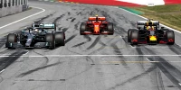 Foto zur News: Toto Wolff: Ferrari-Strategie mit Soft-Reifen ist "riskant"