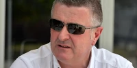 Foto zur News: Ex-F1-Pilot Donnelly bangt um ein Bein: Spendenaufruf nach Moped-Unfall