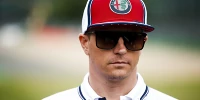 Foto zur News: Reifenvorteil für Alfa? Kimi: "Woher soll ich das denn wissen?"
