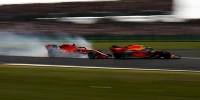 Foto zur News: "War mein Fehler": Vettel entschuldigt sich nach Crash bei Verstappen