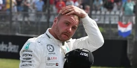 Foto zur News: Bottas niedergeschlagen: "Hätte versuchen sollen, ruhiger zu bleiben"