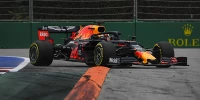 Foto zur News: Verstappen juckt Strafe nach gutem Freitag nicht: "Sind nur fünf Plätze ..."