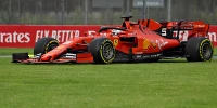 Foto zur News: Vettel das Maß aller Dinge am Mexiko-Freitag: "Habe nur Rasen gemäht"