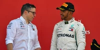 Foto zur News: Trotz Abwesenheit: Hamilton auch in Mexiko mit "Bono" in Kontakt