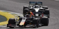 Foto zur News: Verstappens erstes Überholmanöver: Warum Hamiltons Batterie leer war