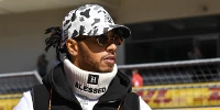 Foto zur News: Highlights des Tages: Waffen-Training - Hamilton will Schauspieler werden