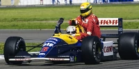 Foto zur News: Fotostrecke: Huckepack im Formel-1-Auto - die besten Bilder