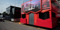 Foto zur News: Zelte statt Motorhomes: Formel-1-Fahrerlager sieht 2020 ganz anders aus