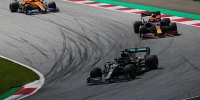 Foto zur News: Wenn&#039;s knifflig wird: Hamilton und Verstappen in ihrer eigenen Liga