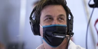 Foto zur News: Toto Wolff nach Silverstone-Qualifying: &quot;Machen uns keine Freunde&quot;