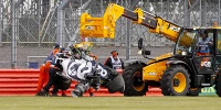 Foto zur News: Pirelli erklärt: Deshalb kam es zum Highspeed-Crash von Kwjat
