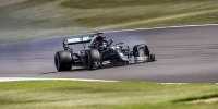 Foto zur News: Pirelli wehrt sich: Geringerer Abtrieb 2021 kein Sicherheitsgrund