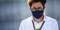 Foto zur News: Kritik an Mattia Binotto wächst: &quot;Ein Ingenieur ist kein Teamchef&quot;