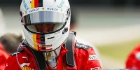 Foto zur News: Video: Vettel erklärt seine Helm-Hommage an Michael Schumacher