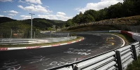 Foto zur News: Beinahe-Unfall im Fiat Punto: Nordschleife fordert selbst F1-Stars