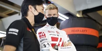 Foto zur News: Mick Schumacher: Im Nacken braucht er noch mehr Muckis!