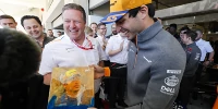 Foto zur News: Zak Brown: Carlos Sainz hat unsere Erwartungen übertroffen