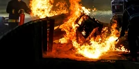 Foto zur News: Grosjeans Feuerunfall in Bahrain: Was wäre ohne Leitplanke passiert?
