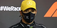 Foto zur News: Neuer Vertrag offiziell: Lewis Hamilton fährt auch 2021 für Mercedes!
