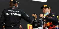 Foto zur News: Verstappen relativiert Psychospielchen-Headlines: &quot;Komme gut mit Lewis aus&quot;