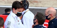 Foto zur News: Wolff &quot;röstet&quot; eigenes Team: Horner übt Kritik am Mercedes-Teamchef