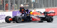 Foto zur News: &quot;Peinlich&quot;: Jacques Villeneuve übt Kritik an Reifenhersteller Pirelli
