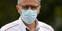 Foto zur News: Stefano Domenicali: Habe Fahrer gebeten, nicht über Pirelli zu schimpfen