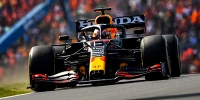 Foto zur News: Überholt unter roter Flagge: Keine Strafe für Max Verstappen