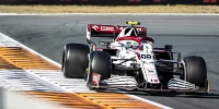 Foto zur News: Enttäuscht: Antonio Giovinazzi nach Reifenschaden ohne Punkte