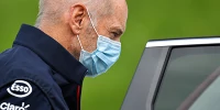 Foto zur News: Adrian Neweys Fahrradunfall: Bernie Ecclestone hat Kontakte spielen lassen