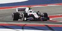 Foto zur News: Kollision mit Perez: Keine Strafe für Mick Schumacher