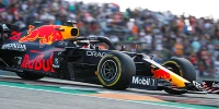 Foto zur News: Verstappen und Hamilton: Das steckt hinter der Stinkefinger-Szene
