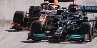 Foto zur News: Damon Hill: Max Verstappen hat &quot;zwei Finger am Pokal&quot;