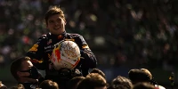 Foto zur News: Q&amp;A Mexiko 2021: Verstappen feiert triumphalen Sieg in Perez&#039; Heimat