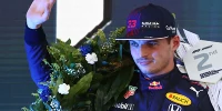 Foto zur News: Offiziell: Max Verstappen ist Fahrer des Jahres 2021!