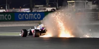 Foto zur News: Warum funkt&#039;s bei Formel-1-Autos? Funkenschlag am Unterboden erklärt!