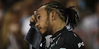 Foto zur News: &quot;Das wird doch manipuliert!&quot;: Der volle Funk von Hamilton im Safety-Car-Krimi