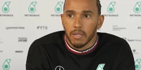 Foto zur News: Lewis Hamilton stellt klar: War zu keinem Zeitpunkt böse auf Verstappen