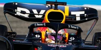 Foto zur News: Formel-1-Technik: Red Bull dank neuem Flügel auf den Geraden top